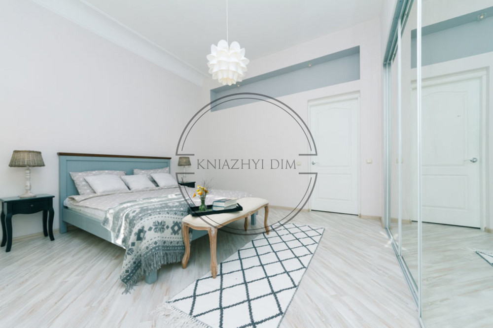 СВІТЛО НЕ ВИМИКАЮТЬ Без % Оренда 3 кім. розд на Лютеранській м.Хрещатик Кодоб 11105573 Киев - изображение 1