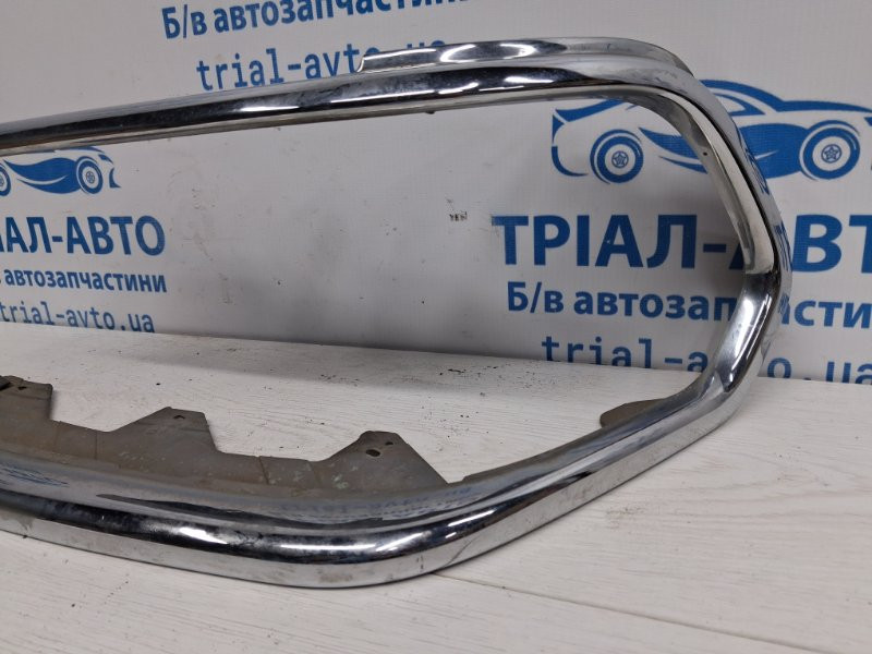 Накладка Mitsubishi Pajero Sport K9 3.0 БЕНЗИН 6G72 1996 лев. (б/у) Киев - изображение 2