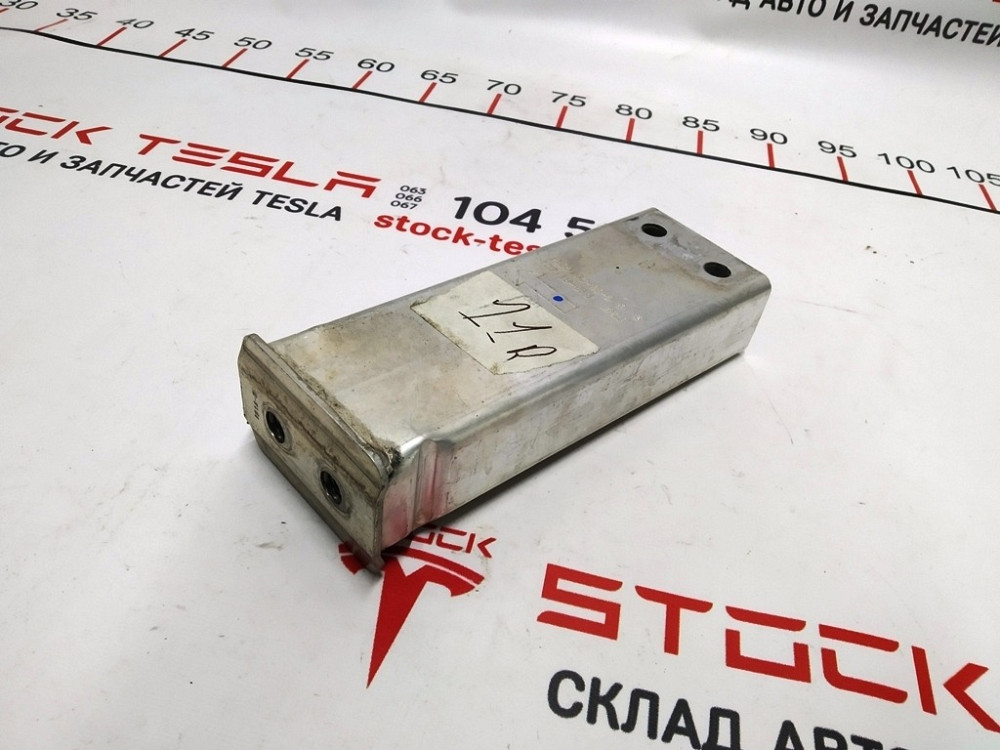 Стакан подрамника переднего NEW не оригинал Tesla model 3 model Y 1109193-00-C Київ - зображення 1