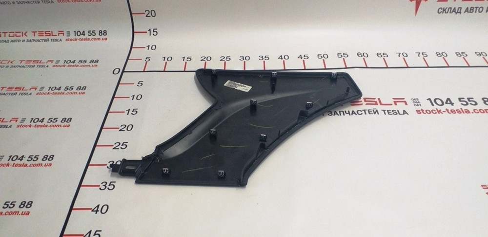 Облицовка центральной консоли правая задняя Tesla model S, model S REST 1008227-02-G Киев - изображение 2