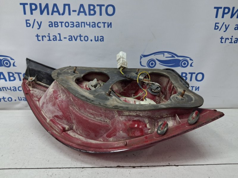 Фонарь задний внешний левый Kia Ceed ED 1.6 DIESEL D4FB 2006 (б/у) Київ - зображення 6