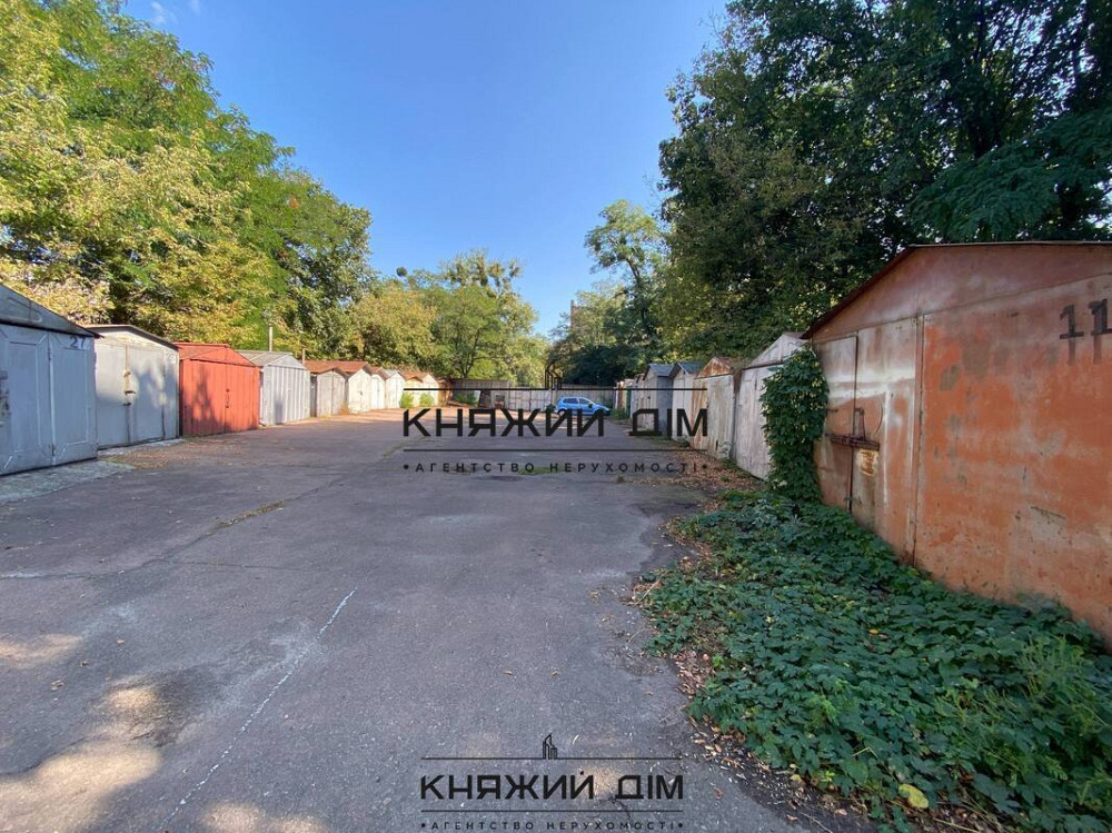 Продаж Гараж Солом'янський р-н Закрита територія кооператив Киев - изображение 1