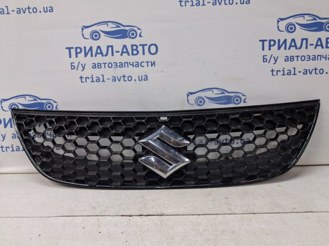 Решетка радиатора Suzuki SX4 1 2.0 БЕНЗИН J20A 2006 (б/у) Київ - зображення 1