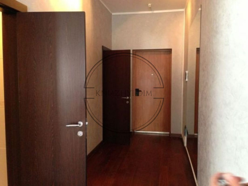 Аренда офиса 200 м2, м. Олимпийская. № 1414081 Киев - изображение 2