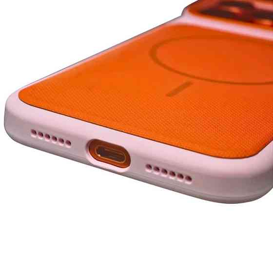 Чехол PC TechWoven Hybrid with MagSafe для Apple iPhone 16 Pro (6.3") Херсон