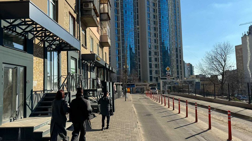 долгосрочная аренда торговые площади Киев, Печерский, 120000 грн./мес. Киев - изображение 1