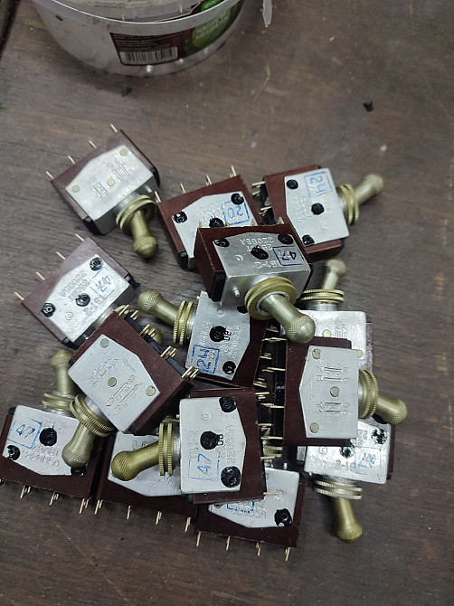 Купим тумблера ТВ-1-2,1-4,1-1 только со схемами и со стрелкою -50шт. Харків - зображення 1