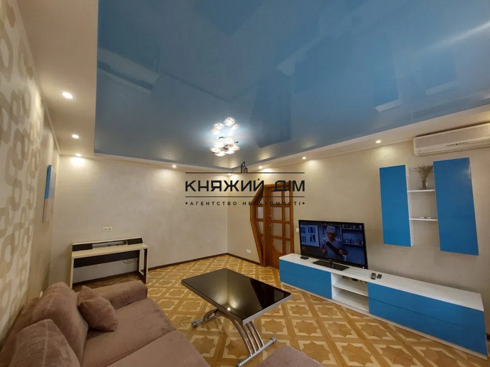 Продаж 3-х кімнатної ,пр-т Бажана 36 м.Харківська Київ - зображення 1