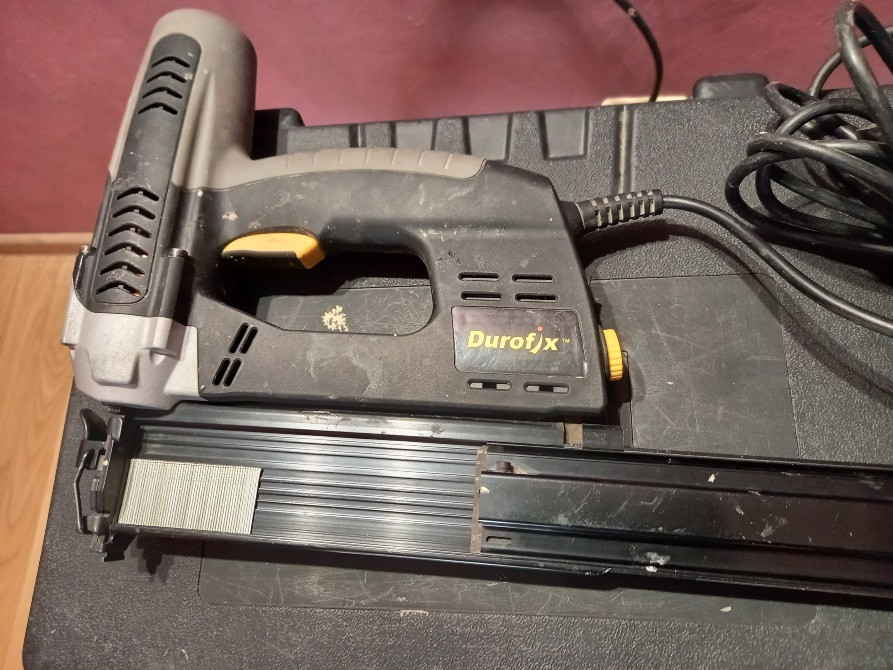 Электрический гвоздезабивной пистолет Київ - зображення 4