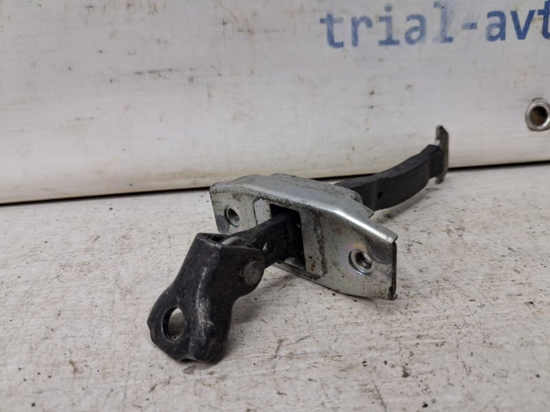 Ограничитель двери задний правый Toyota RAV 4 A40 2.2 DIESEL 2ADFTV 2012 (б/у) Киев - изображение 2