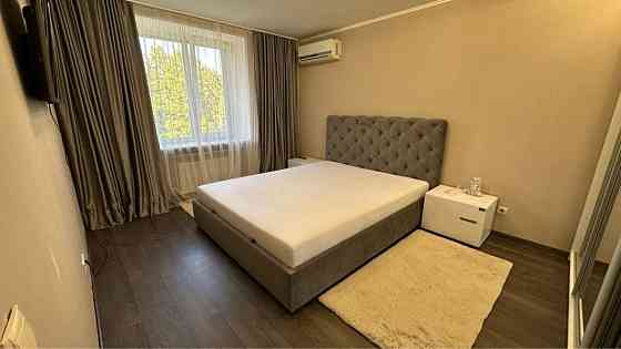 Продам. 2-к.кв. 3/9, ж/м Тополь-1. вул.Мукаша Салакунова Дніпро