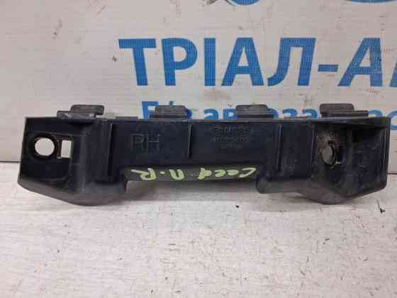 Кронштейн бампера передний правый Kia Ceed 2006-2012 865181H000 (Арт. 84840) Киев