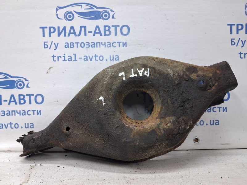 Рычаг задней подвески нижний поперечный (под пружину) Nissan Pathfinder 2004-2014 551B0EB300 (Арт. 6 Киев - изображение 1