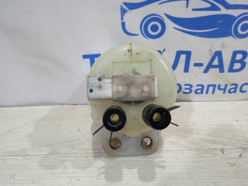 Бачок главного тормозного цилиндра Mitsubishi Outlander CU 2.4 БЕНЗИН 4G69 2003 (б/у) Киев - изображение 3