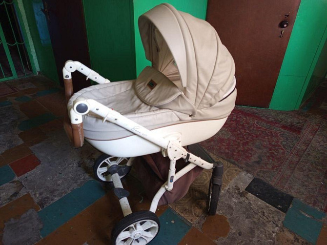 Продам дитячий візочок-люльку Roan Bass-Soft Киев - изображение 3