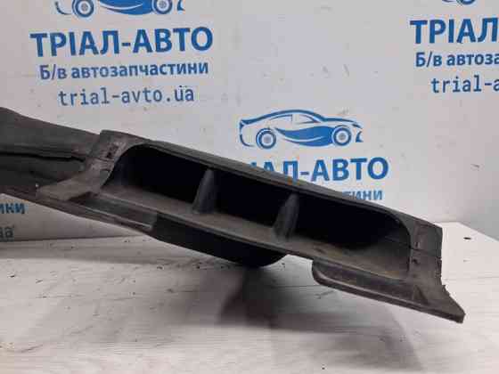 Воздухозаборник Mitsubishi Pajero Wagon 1999-2006 MR404731 (Арт. 75838) Київ