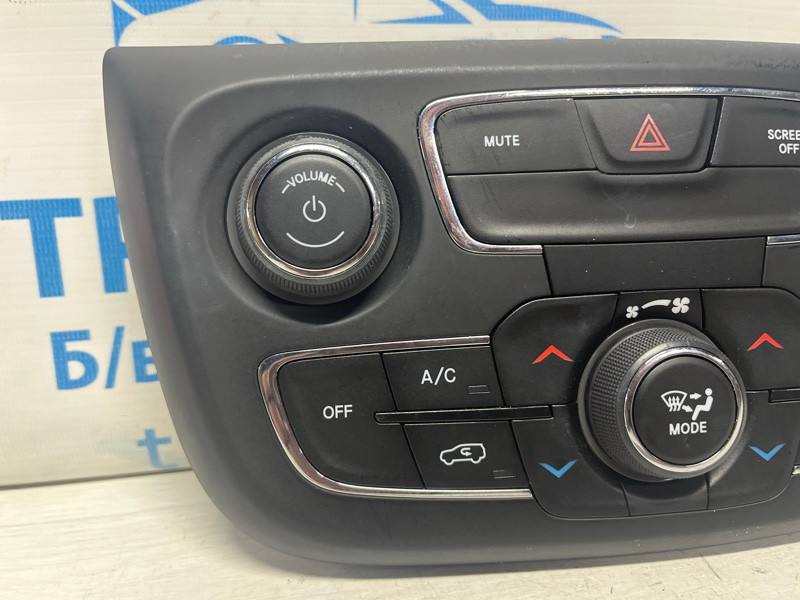 Панель управления радио и климатом Jeep Compass MP 2.4 БЕНЗИН EDE 2016 (б/у) Киев - изображение 4