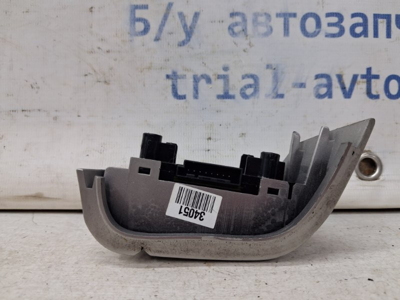 Кнопки руля SsangYong Korando C200 2.0 DIESEL D20DT 2010 (б/у) Киев - изображение 4