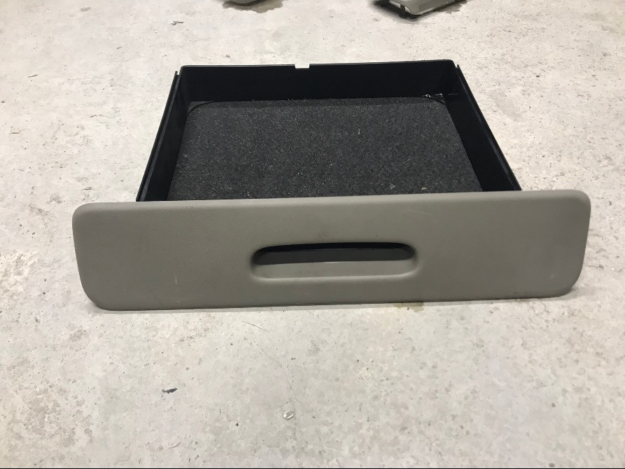 Бу бардачок под сиденье Renault Scenic 2 , Рено Сценик 2, 8200223825, 8200223826 Кропивницький - зображення 1