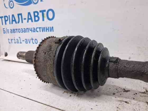 Привод передний правый АКПП Mitsubishi Pajero Wagon 3 3.2 ДИЗЕЛЬ 4M41 1999 (б/у) Київ