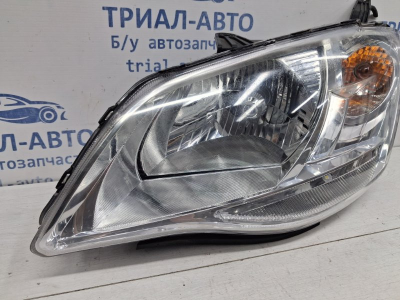 Фара левая галоген SsangYong Korando C200 2.0 DIESEL D20DT 2010 (б/у) Київ - зображення 3