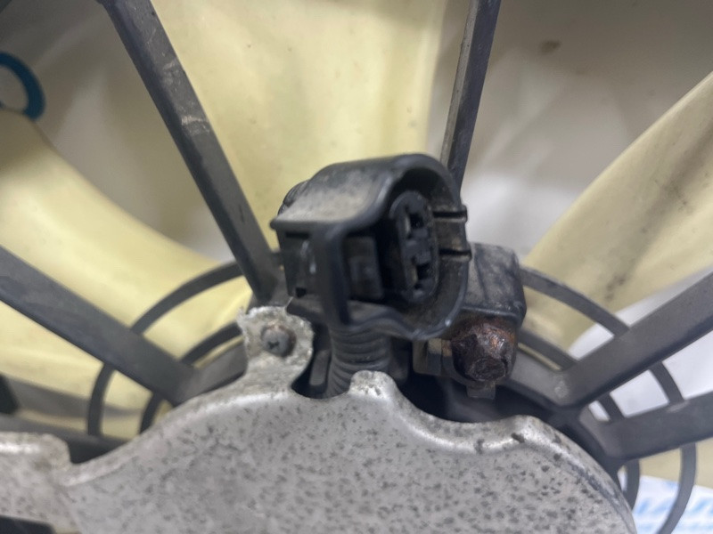 Диффузор с вентилятором радиатора Mazda CX 9 TB 3.7 БЕНЗИН MZI 2006 (б/у) Киев - изображение 5