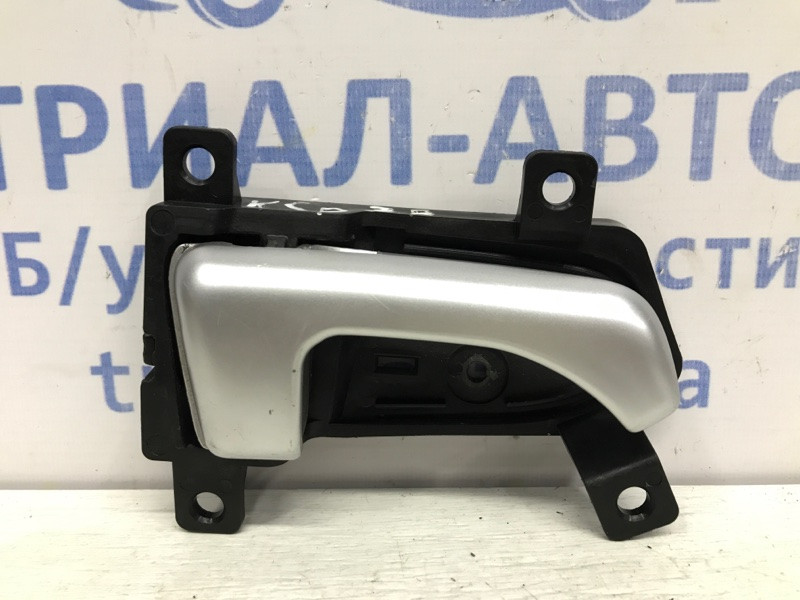 Ручка двери внутренняя правая Kia Sportage SL 1.7 DIESEL D4FD 2010 (б/у) Київ - зображення 1