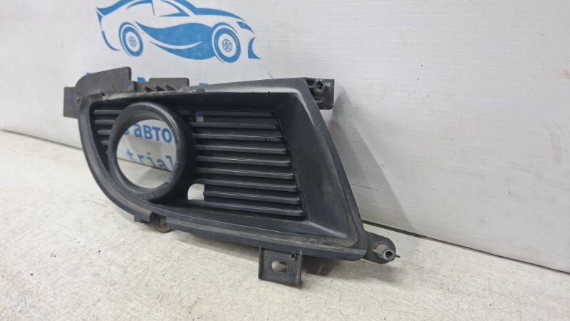 Решетка противотуманки правая Mitsubishi Lancer 9 1.6 БЕНЗИН 4G18 2003 (б/у) Київ - зображення 2
