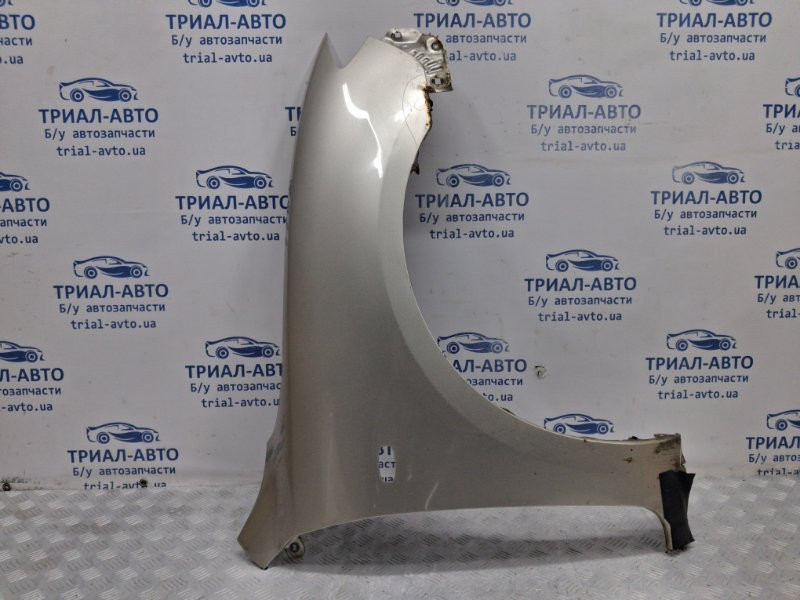 Крыло переднее правое Mazda 3 BK 1.6 БЕНЗИН Z6 2003 (б/у) Київ - зображення 1