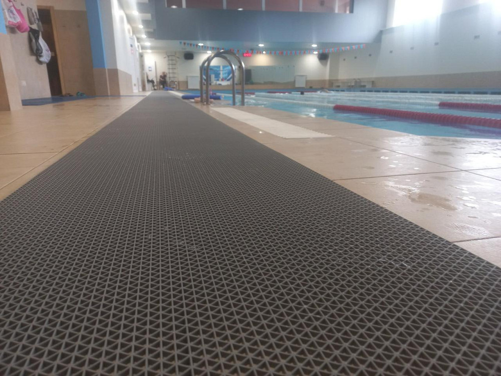 Противоскользящая дорожка для бассейна "Волна Premium" синего цвета 1,2 х 15 м Київ - зображення 4