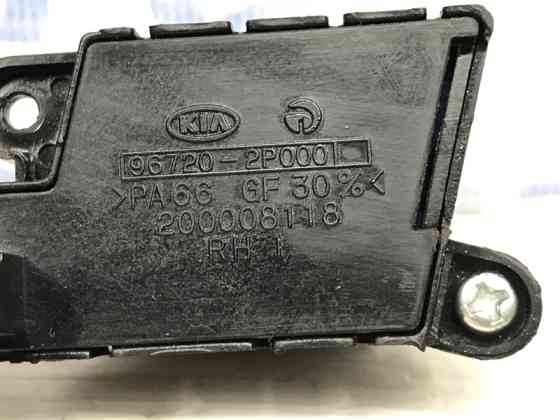 Кнопки руля Kia Sorento XM 2.2 DIESEL D4HB 2009 (б/у) Киев