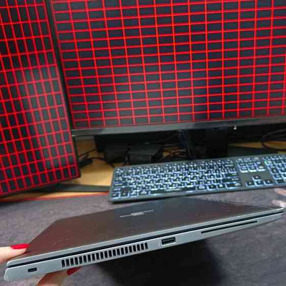 Ноутбук HP ZBook 15u G6 i7-8665U 32/512 GB SSD M.2 NVMe Відеокарта AMD Radeon Pro WX 3200 4ГБ Київ