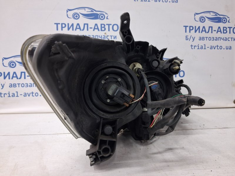 Фара левая галоген Toyota Auris E150 1.6 БЕНЗИН 1ZRFAE 2006 (б/у) Київ - зображення 6