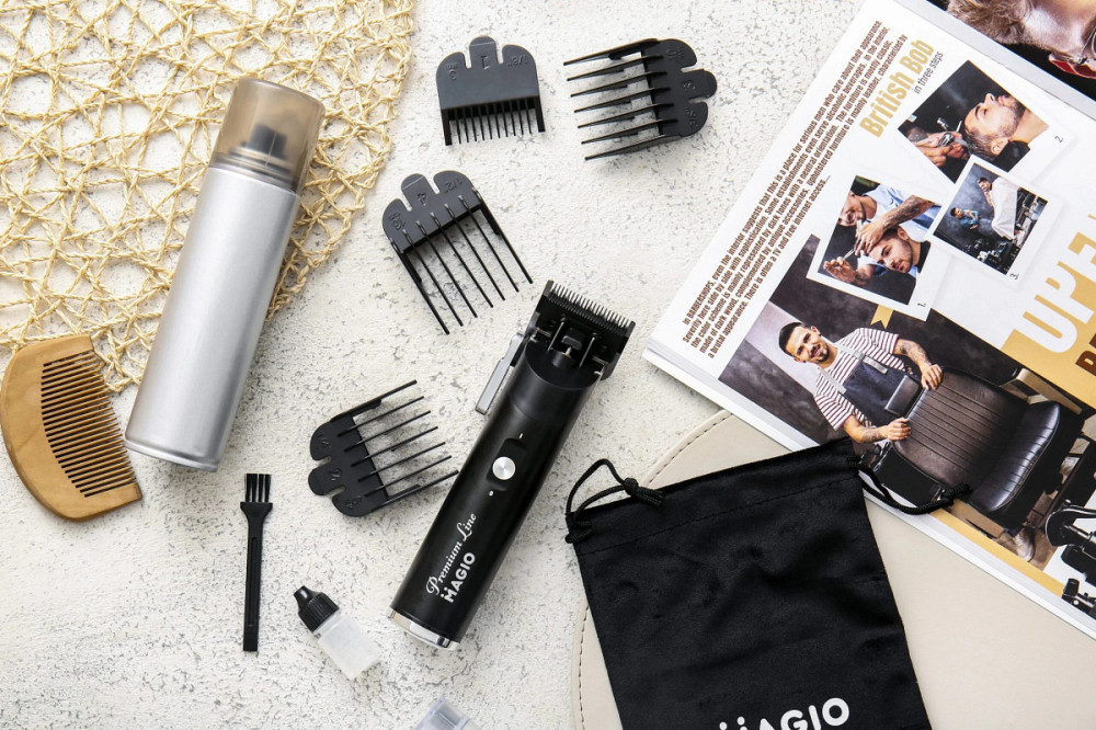 Машинка для стрижки волос Magio MG-186 5 Вт черная Київ - зображення 1