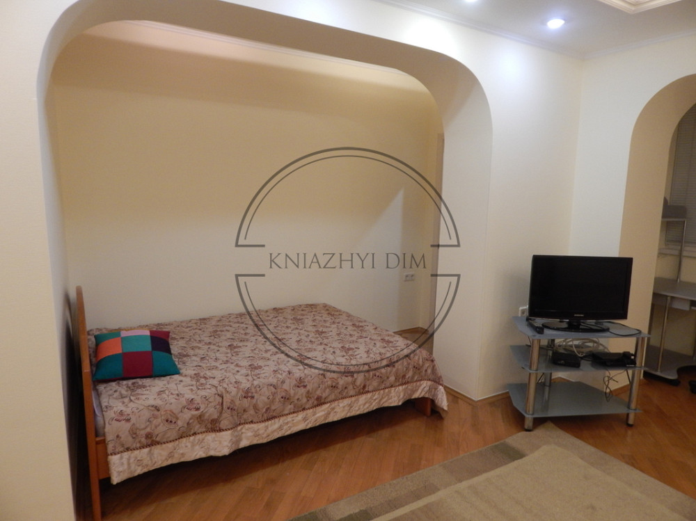 Оренда 1 кім. кварт. на Виноградному пер. Липки.Маріїнський парк ст. м. Арсенальна Код № 117837 Київ - зображення 4