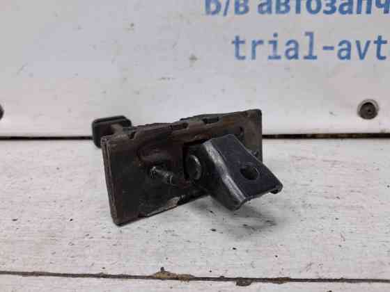 Ограничитель двери задний правый Toyota Avensis 2002-2010 6863005040 (Арт. 71281) Київ