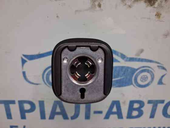 Стекло лобовое Mitsubishi Pajero Sport K9 2.5 DIESEL 4D56 1996 (б/у) Київ