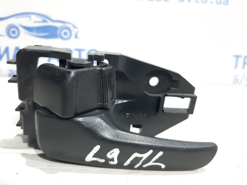 Ручка двери внутреняя передняя левая Mitsubishi Lancer 10 1.5 БЕНЗИН 4A91 2007 (б/у) Киев - изображение 1
