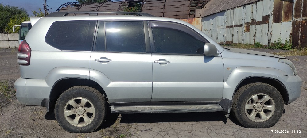 Продаж автомобілю Toyota Land Cruiser 120 Кам'янське (Дніпродзержинськ) - зображення 2