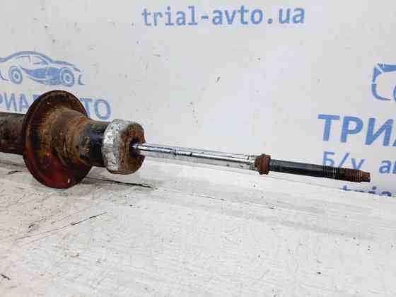 Амортизатор передний левый Mitsubishi L200 KB 2.5 ДИЗЕЛЬ 4D56U 2006 (б/у) Киев