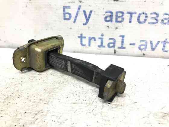 Ограничитель двери задний левый Mitsubishi Pajero Sport K9 2.5 DIESEL 4D56 1996 (б/у) Київ