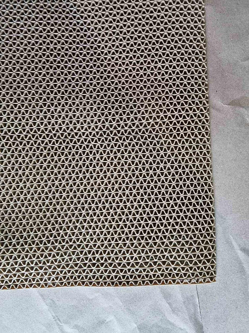 Противоскользящее ПВХ покрытие-дорожка для бассейна «Волна», 5 мм, бежевое (1,2 × 15 м) Київ - зображення 3