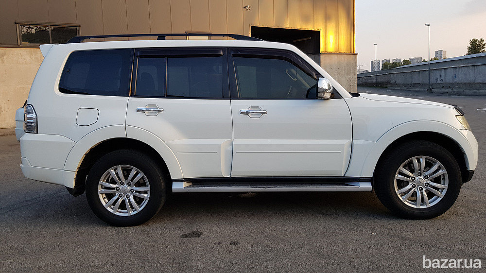 Продажа MITSUBISHI PAJERO WAGON 3.2 DI-D, 2011 г., 196000 км., белый, (Киев, Украина) Київ - зображення 4