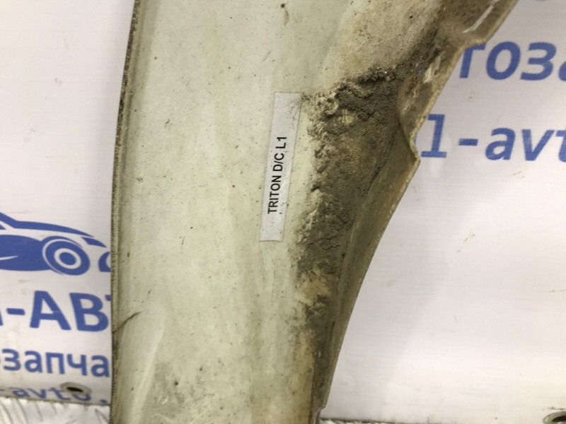 Накладка крыла Mitsubishi L200 KB 2.5 ДИЗЕЛЬ 4D56U 2006 перед. прав. (б/у) Киев - изображение 8