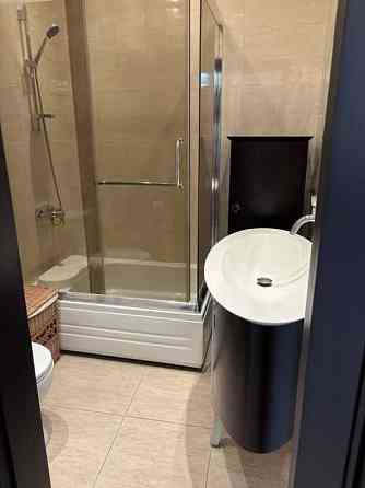 продажа 1-к квартира Киев, Голосеевский, 117000 $ Киев