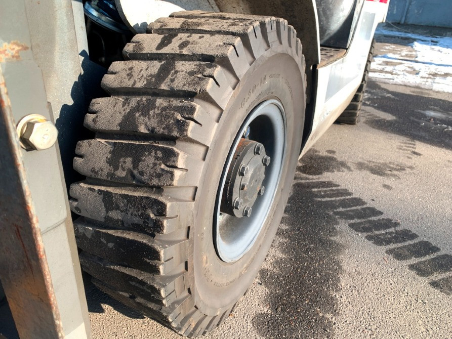 Газ-бензиновий навантажувач Nissan, 2012 року. Модель: P1F1A15D. Номiнальна вантажопідйомність 1.5 т Тернопіль - зображення 9