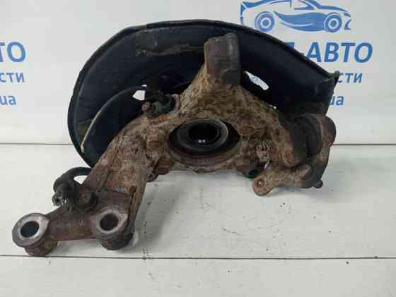 Кулак поворотный правый со ступицей Toyota RAV 4 A40 2.2 DIESEL 2ADFTV 2012 (б/у) Киев