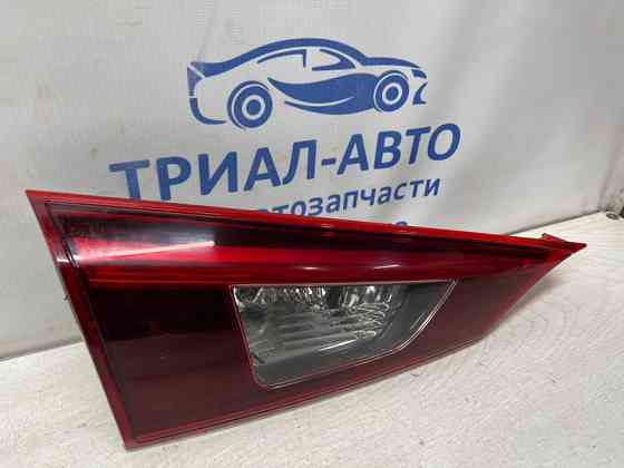 Фонарь задний внутренний левый Mazda 3 BM 2.2 DIESEL 2013 (б/у) Киев