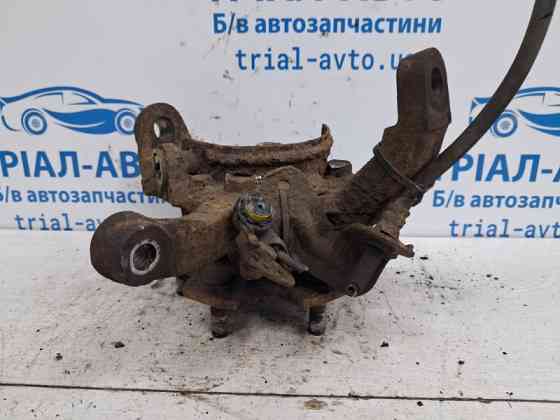 Кулак поворотный левый со ступицей Mitsubishi Pajero Wagon 1999-2006 MR374501 (Арт. 69047) Київ