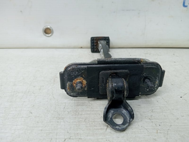 Ограничитель двери передний левый Kia Ceed JD 1.6 DIESEL D4FB 2012 (б/у) Киев - изображение 4